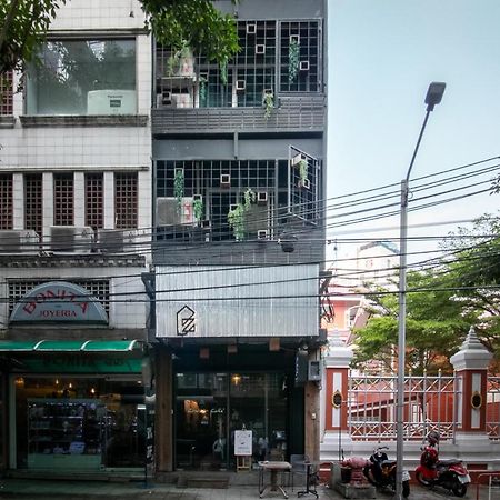 Хостел Zhelter'Bkk Бангкок Екстер'єр фото